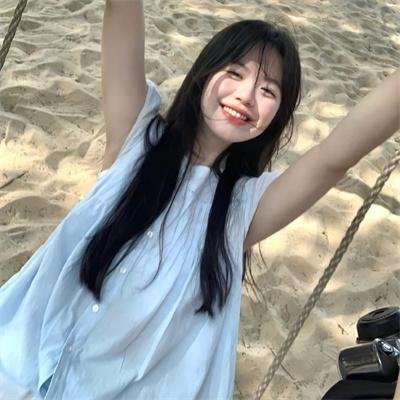 出位俏娇娃